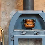Zur Alten Zahnradbahn 아파트
