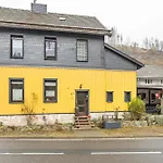 Zur Alten Zahnradbahn 아파트